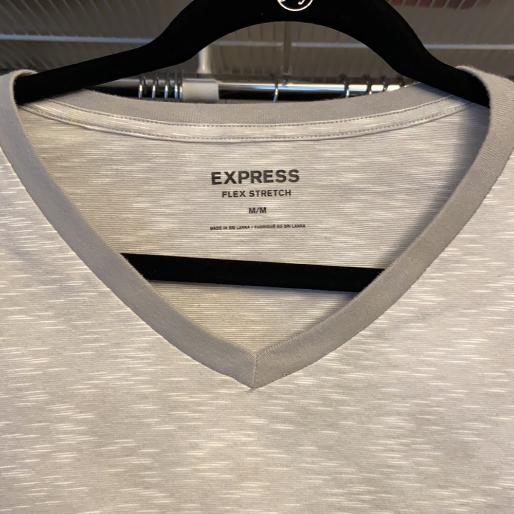 Men’s Express V-Neck Tee - Picture 2 of 5